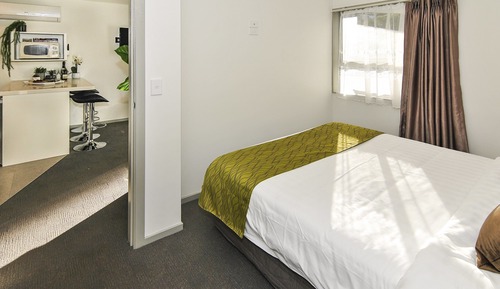 Two bedroom suite with full kitchen