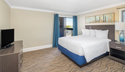 Suite estudio, 2 camas de matrimonio, vistas a la ciudad