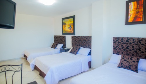 Habitación triple estándar, 3 camas individuales, baño privado