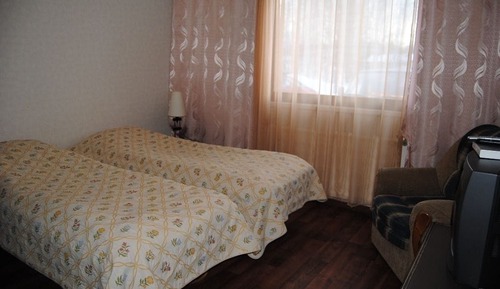 Habitación con 2 camas individuales