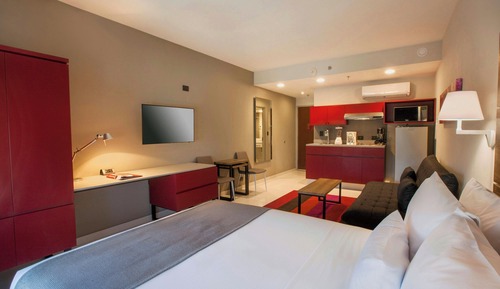 Suite, 1 cama de matrimonio con sofá cama, no fumadores