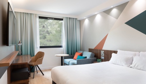Habitación estándar, 1 cama de matrimonio con sofá cama