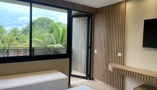 Premium Suite