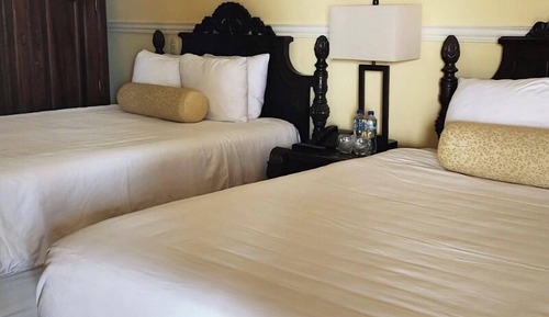 Habitación clásica doble, 2 camas de matrimonio