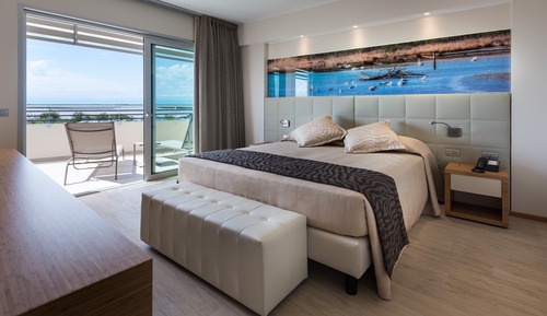 Habitación con 1 cama doble o 2 individuales