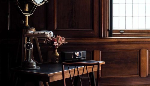 Suite (Showroom)
