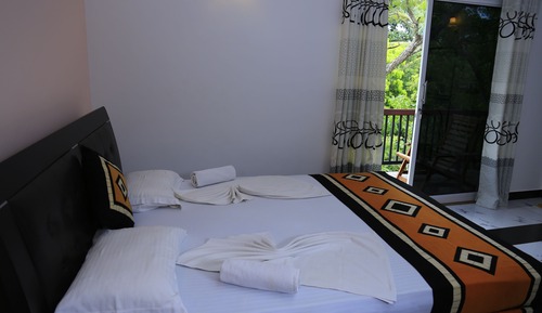 Double Room with Fan 