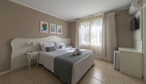 Habitación económica con 1 cama doble o 2 individuales