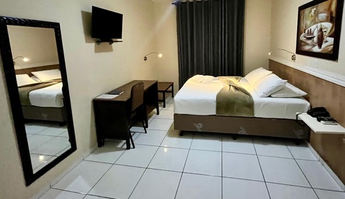 Habitación ejecutiva, 1 cama doble, accesible para personas con discapacidad