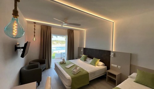 Habitación Premium, balcón, vistas parciales al mar