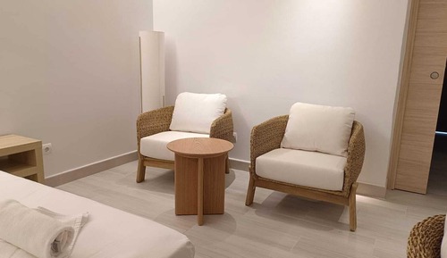 Suite, terraza, vistas al mar