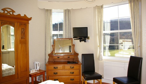 Habitación doble, vistas a la montaña (Room 4)
