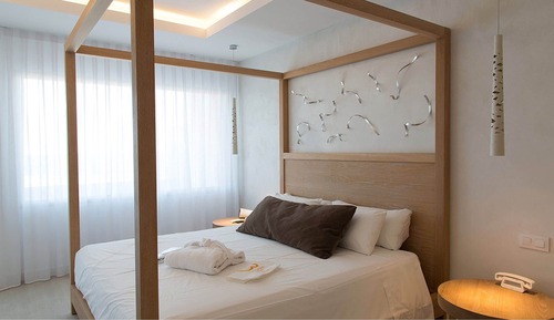 Suite junior, bañera de hidromasaje, vistas al mar