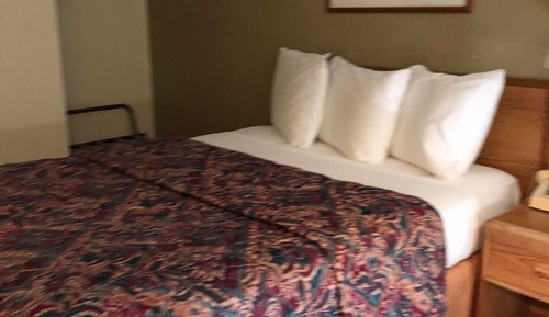 Suite, 1 Queen Bed