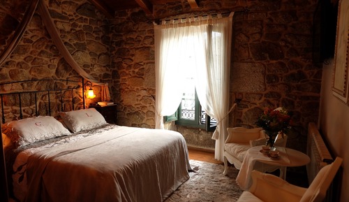 Suite estudio superior, 1 cama de matrimonio, vistas al jardín