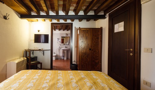 Habitación con 1 cama doble o 2 individuales