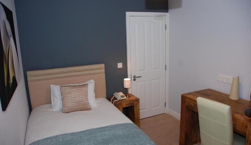 Habitación individual Confort (Single Bed)