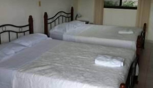 Habitación cuádruple estándar
