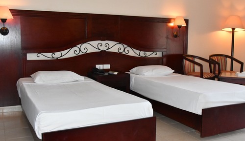 Habitación estándar, vistas al jardín (With 2 Extra Bed)