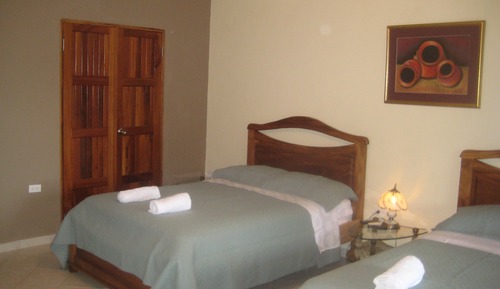 Habitación cuádruple estándar