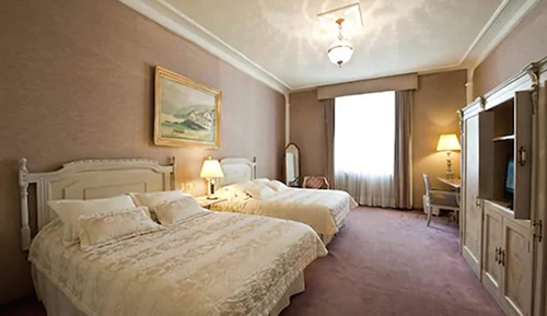 Junior Suite