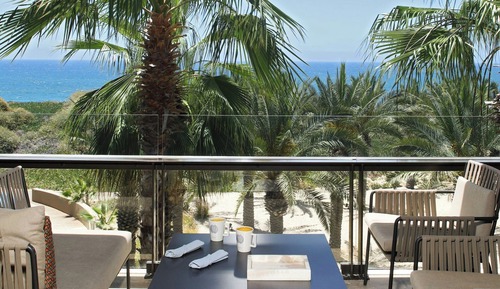 Habitación Deluxe, 1 cama de matrimonio grande, no fumadores, balcón (Oceanfront)