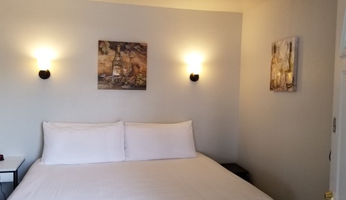 Habitación individual, 1 cama de matrimonio grande con sofá cama, patio