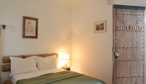Suite familiar (Sahara)