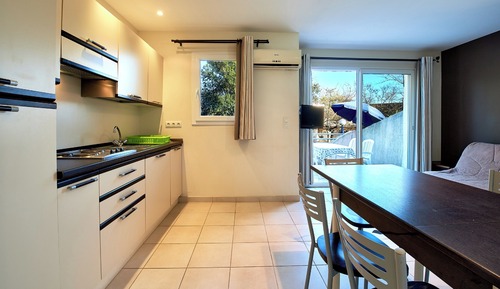 Casa, 2 habitaciones, baño privado