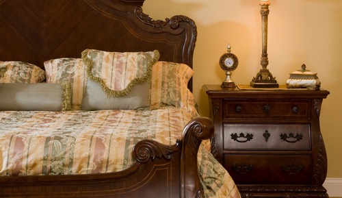 Suite (Victoria)