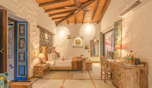 Hill View Terrace Villa with Jacuzzi