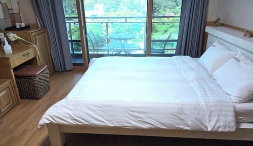 Habitación familiar doble (20 PY)