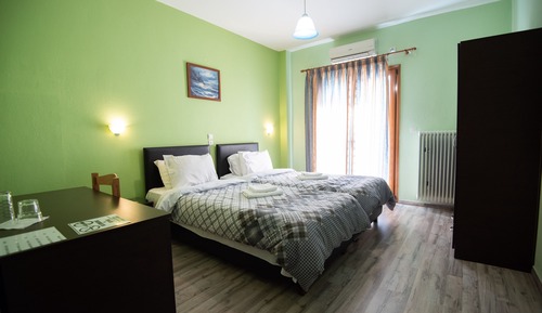 Habitación con 2 camas individuales