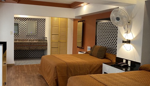 Habitación estándar, 2 camas de matrimonio