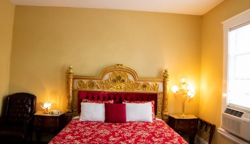 Habitación romántica, 1 cama de matrimonio grande (Floral)