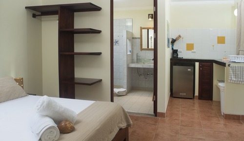 Estudio Premium, vistas a la piscina