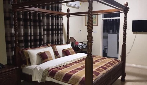 Habitación romántica, 1 cama doble, vistas al jardín