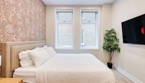 City Studio Suite, City View