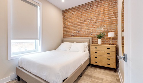 Deluxe Apartment 1, City View