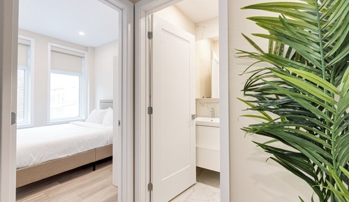 Superior Apartment 13, City View