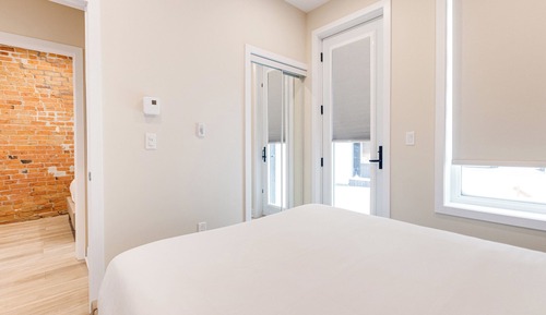 Superior Apartment 5, City View