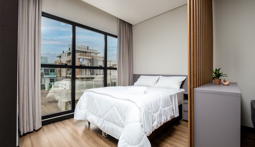 Basic Apartment