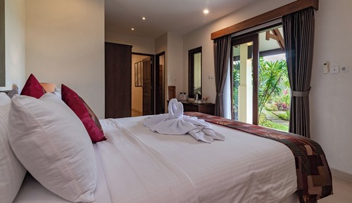 Deluxe Suite, Garden View