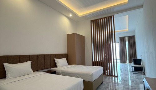 Family Twin Room, Balcony, Mountain View