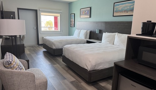 Room, 2 Queen Beds, Accessible Bathtub, Non Smoking (Balcony)