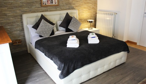 Suite familiar, vistas al patio