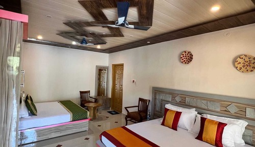 Habitación familiar con 1 cama doble o 2 individuales