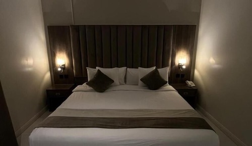 Basic Double Room