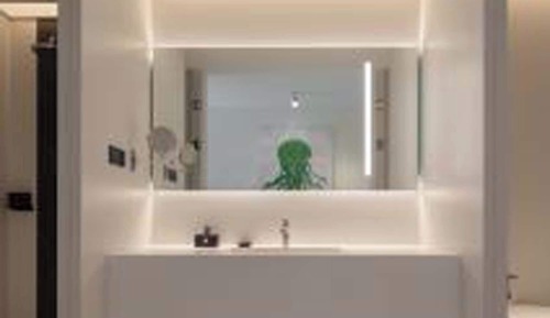 Habitación sénior con 2 camas individuales, vistas a la ciudad