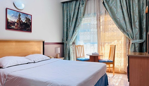 Habitación estándar doble, 1 cama de matrimonio grande